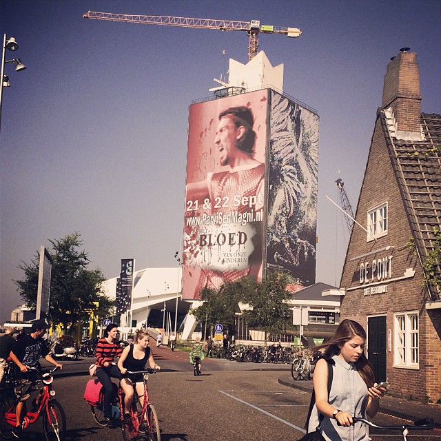 Contact Hello Saxophone